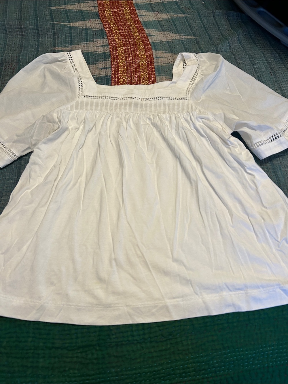 Elie Tahari White Square Neck Lace-Trim Blouse